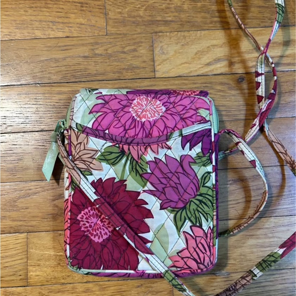 Vera Bradley Pink and Green Floral Shoulder Bag - Picture 2 of 4